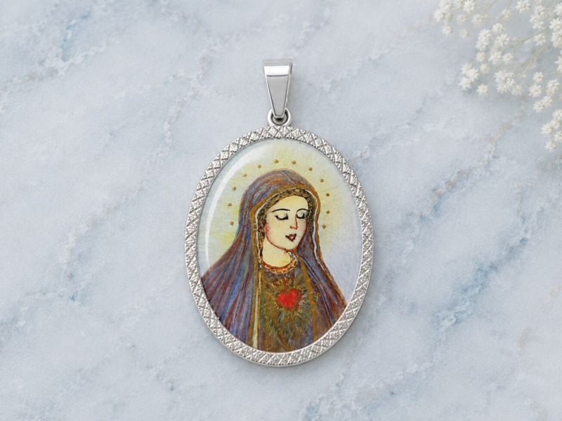 Stříbrný přívěsek - Madonka rytá
