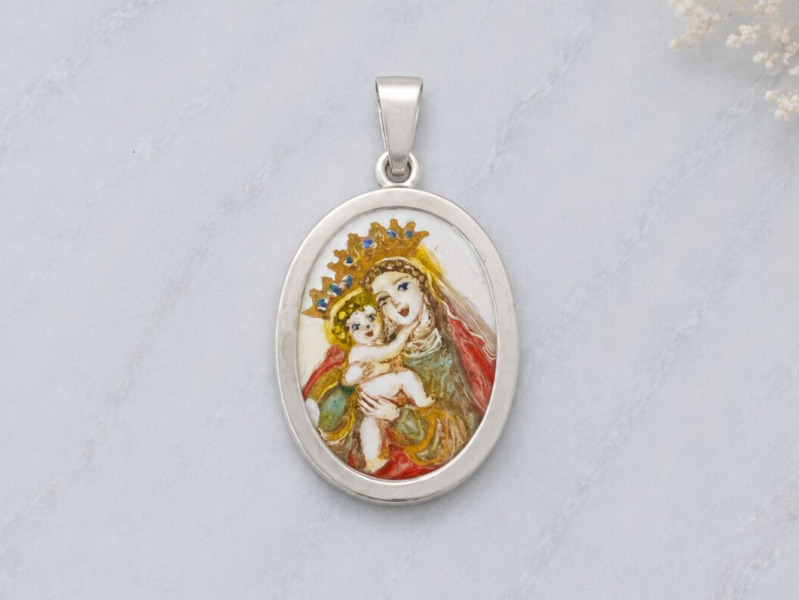 Stříbrný přívěsek - Madonka 