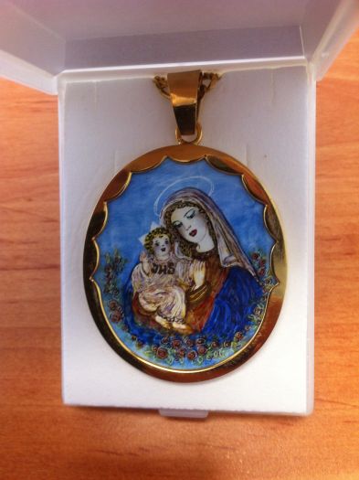 Stříbrný přívěsek - Madonka velká