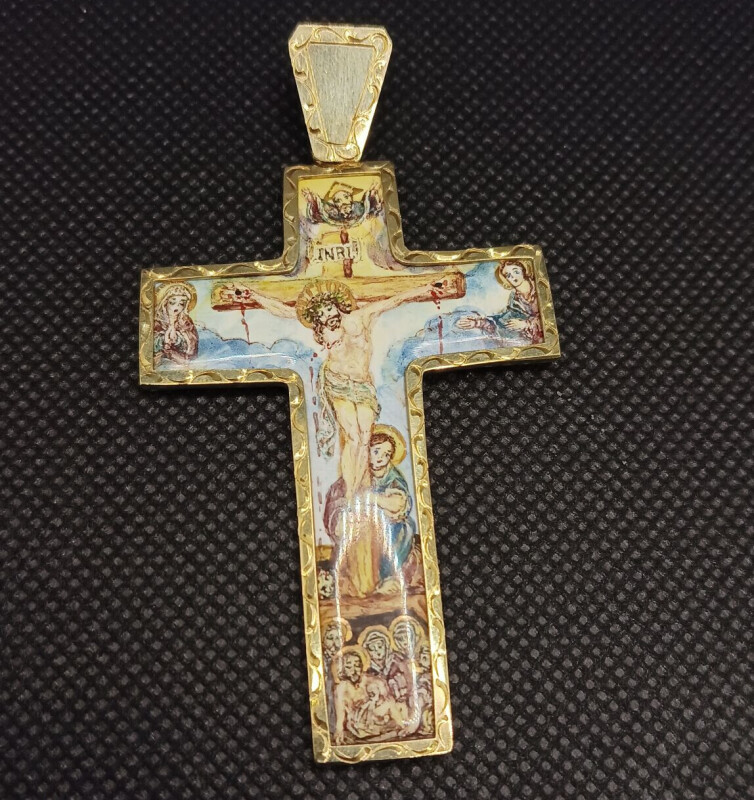 Zlatý přívěsek - Kříž