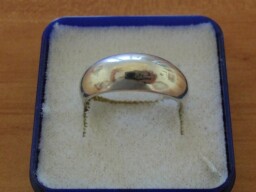 Stříbrný prsten - boule