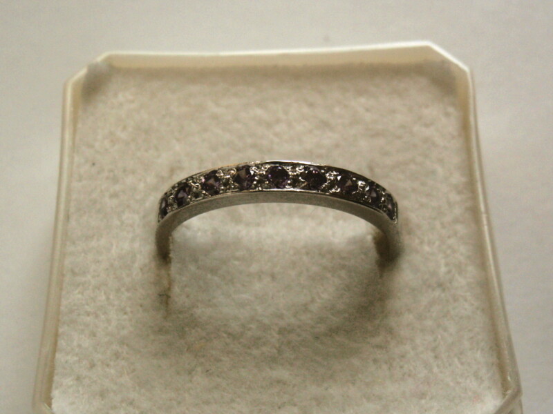 Stříbrný prsten s kameny - kroužek 