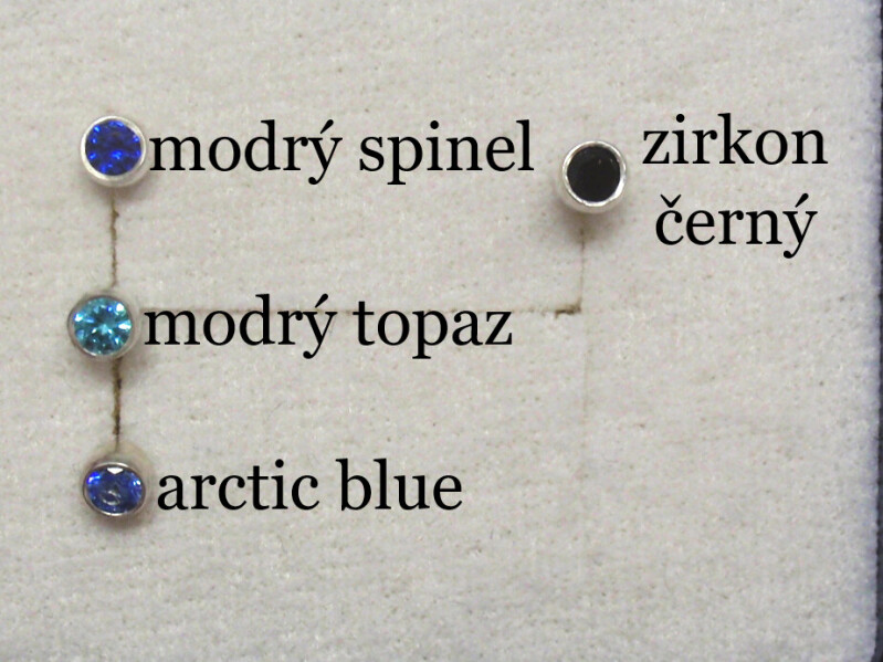 Zlaté náušnice na puzetu - kameny 3mm