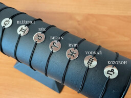 Stříbrné medailonky - znamení na šňůrku