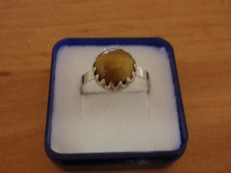 Stříbrný prsten s polodrahokamem - 10mm