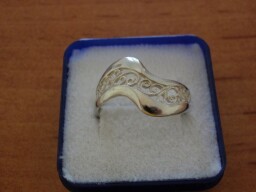 Stříbrný prsten - filigrán