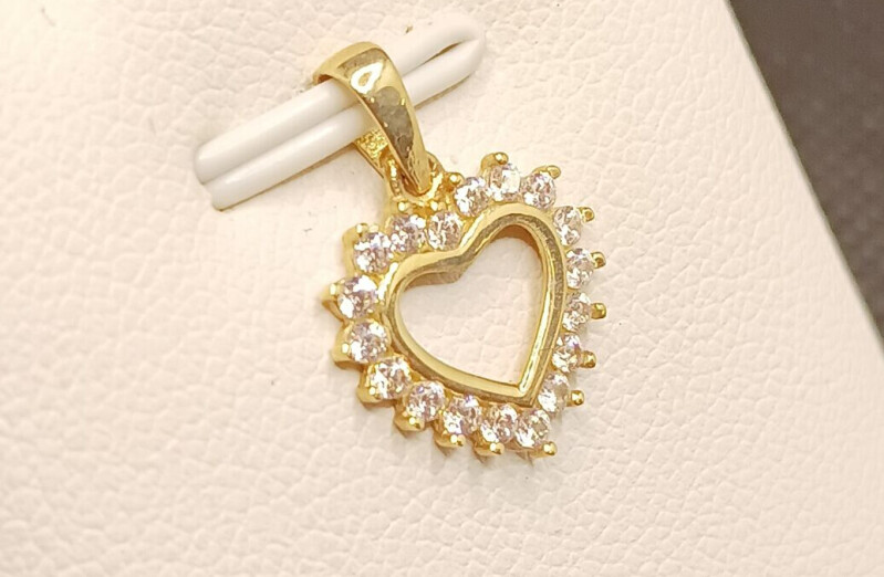 Přívěsek srdce se zirkony (CZ)