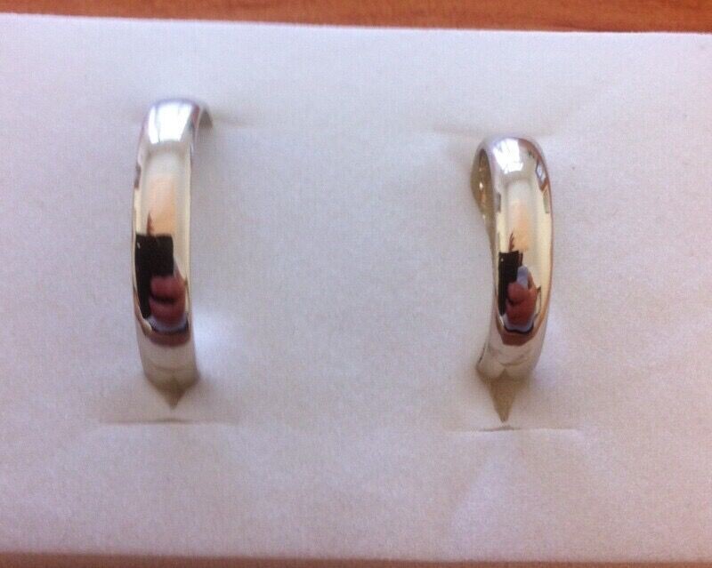 Stříbrné snubní prsteny