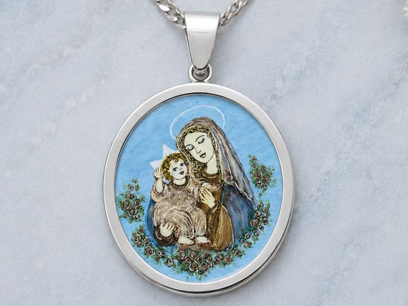 Stříbrný přívěsek - Madonka velká