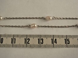 Stříbrný náramek - perličky říční bílé