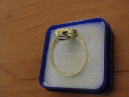 Zlatý prsten s Madonkou - malý