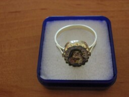 Zlatý prsten s Madonkou - malý