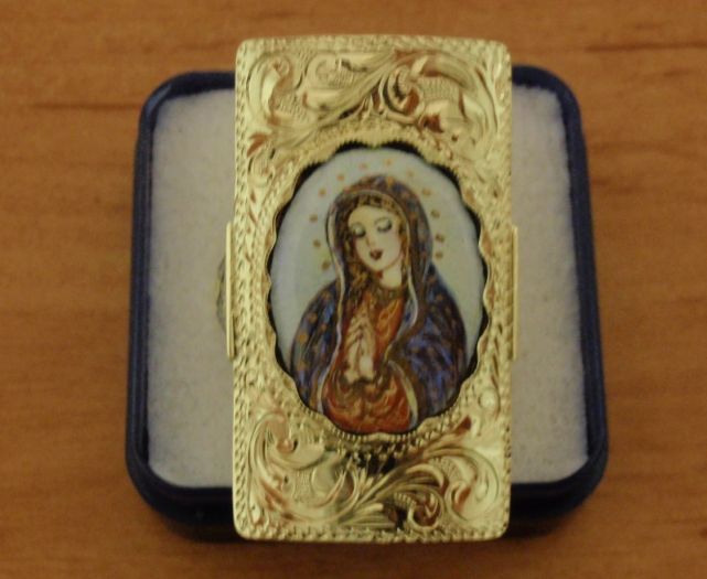 Zlatý prsten s Madonkou - velký